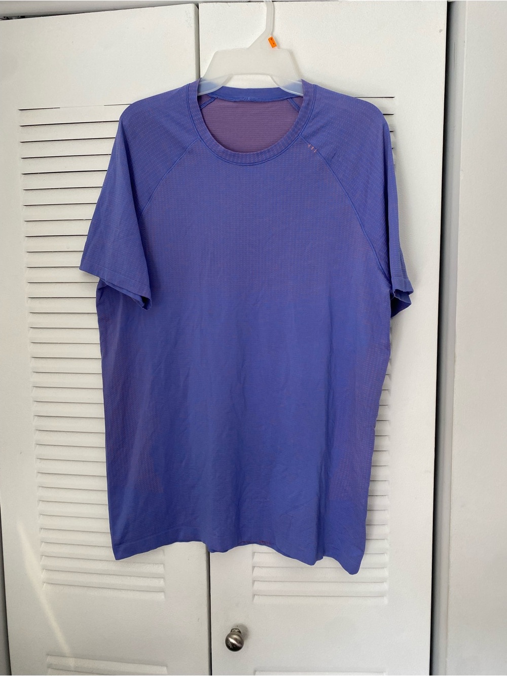 lululemon athletica Men's Short Sleeve Crewneck Shirt - Purple